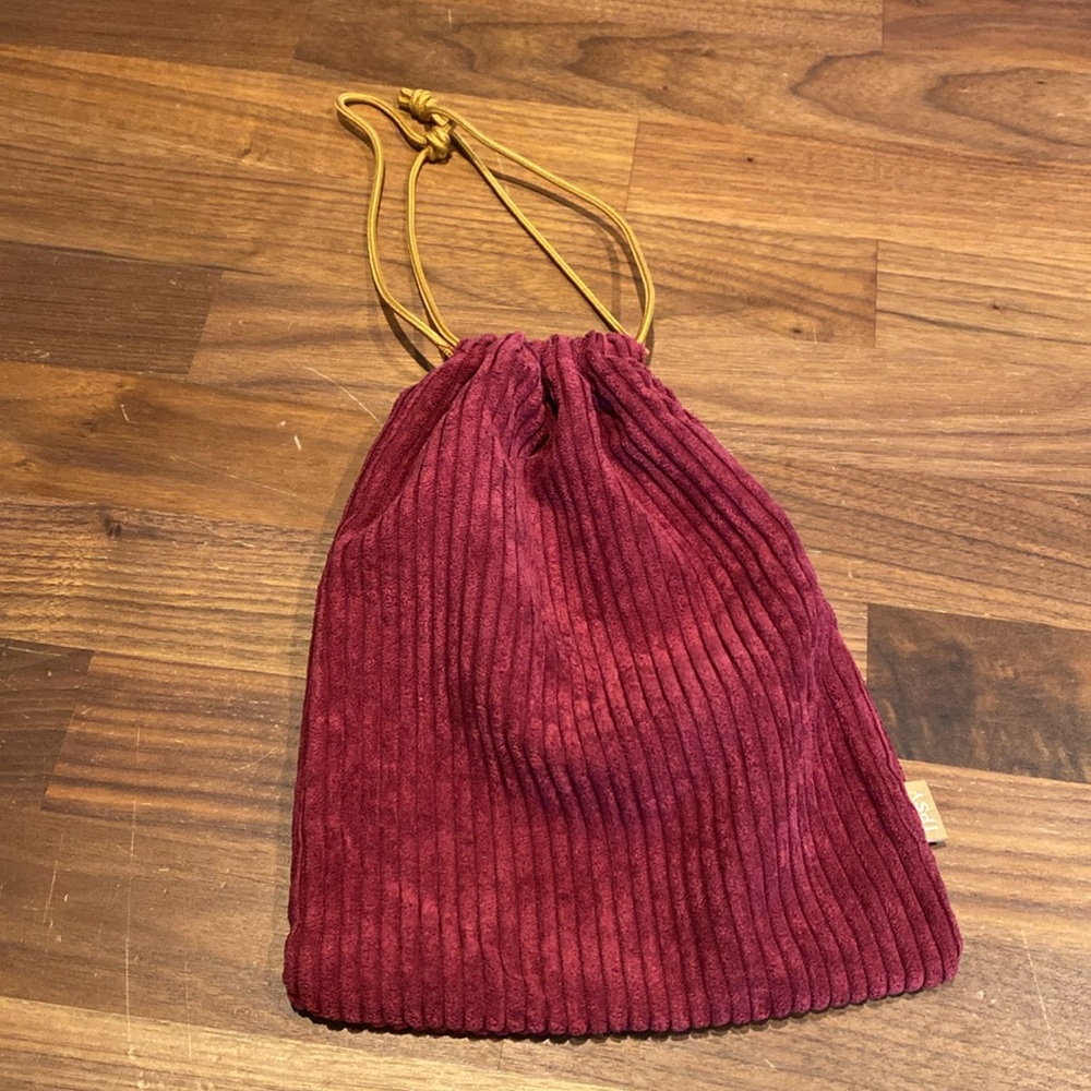 NWOT Ipsy bag